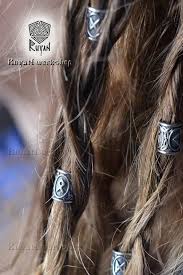 Viking Runes Perles Perles Pour Barbes Ou Cheveux Viking Rune Etsy Viking Hair Viking Beard Viking Runes