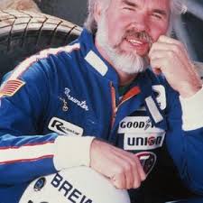 When a retired stock car driver, brewster baker (kenny rogers), meets up with a group of orphans intent on dismantling his car, he takes them under his wing and sets them to six pack is not only a vehicle for singer kenny rogers but also a pleasant family movie. Six Pack 1982 Rotten Tomatoes