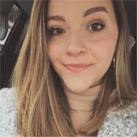 Allison Dewey's Instagram, Twitter & Facebook