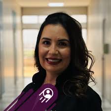 Paula Sander Gouveia