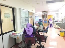 The malaysian care story is simple yet big in dreams. Intensive Care Unit Icu