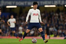 Uefa는 20일(한국시간) 공식 홈페이지를 통해 토트넘과 렌의 유로파컨퍼런스리그 경기는 토트넘의 몰수패로 처리한다라고 발표했다. ì†í¥ë¯¼ ë„ì›€ í† íŠ¸ë„˜ ì²¼ì‹œì™€ 2 2 ë¬´ìŠ¹ë¶€