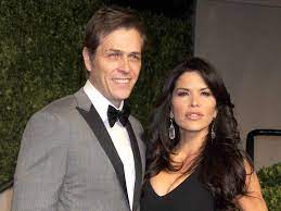 Over the weekend, the amazon founder and his girlfriend lauren sanchez attended the lacma art+film gala in los angeles, where they were seen . Jeff Bezos And Lauren Sanchez Relationship Timeline In Photos