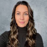 Amanda Botts's Instagram, Twitter & Facebook