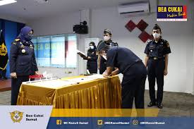 Lowongan kerja tamatan s1 untuk posisi: Walet Mmtc Medan Sumut Ekspor Sarang Burung Walet Senilai Rp11 6 Miliar Kumparan Com Medan Mega Trade Center Mmtc Bernardine Robert