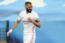 Benzema is regarded as one of the best strikers in world football. Benzema Tests Positive For Covid 19 Upon Return To Real Madrid Sports English Edition Agencia Efe