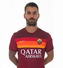 Leonardo spinazzola ha scelto la vigilia di natale sposare la sua miriam sette, storica compagna dell'esterno della roma.il matrimonio dei due è stato celebrato il 24 dicembre al palazzo comunale. 37 Defender Leonardo Spinazzola Leonardo Mens Tops Mens Tshirts