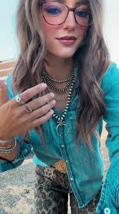 Michaela Craig's Instagram, Twitter & Facebook