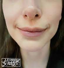 Mellbrouwer Septum Upgrade With A Seamless Ring And Picture Freshly Pierced By Miss Scarrific Chique And Subtle Amst Septum Piercing Septum Piercing