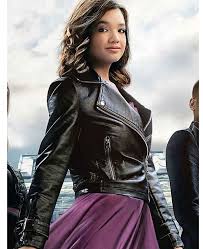 (1) nos complace informar que ya se puede ver la película secret society of second born royals de forma online, esperamos que haya sido de tu agrado y que la hayas podido ver con facilidad. Secret Society Of Second Born Royals Eleanor Jacket Films Jackets