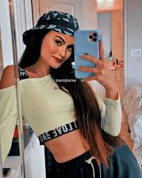 Camila carraro mendes (born june 29, 1994) is an american actress and singer. 850 Cami Mendes My Fav Ideas In 2021 Cami Mendes Mendes Camilla Mendes