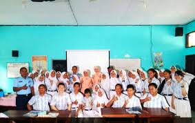 Sri sumi handayani/danang nur ihsan. Menjaring Calon Siswa Sma Pradita Dirgantara Kotawaringin News