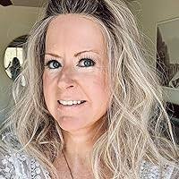 Sisters of the East End by Helen Batten