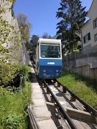 Carte de hadlaubstrasse, zurich (kreis 7). Seilbahn Rigiblick Migros