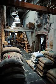 Da Matteo Microrosteri I Goteborg Winternet Web Reklambyra Coffee Roastery Coffee Roasting Coffee Roasting Room