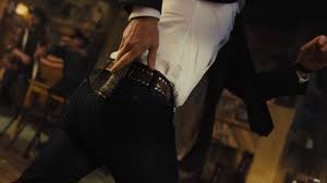 The golden circle, 2017 — джек дэниэлс. The Whip Of Jack Daniels Pedro Pascal In Kingsman The Golden Circle Movie