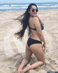 HottieAlex69's perfect girlfriend - Crystal Rush unleashed