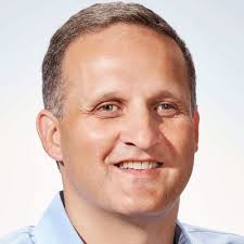 Julie Lowery (@julie_lowery)