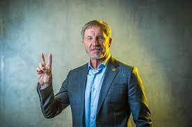 Indian super league side odisha have sacked english head coach stuart baxter after he made completely unacceptable. 0123tp0lceyigm