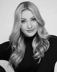 Nothing like fresh headshots! //📸:...