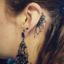 Kulak Arkasi Mandala Dovmesi Behind Ear Mandala Tattoo Kulak Arkasi Dovmeler Kucuk Dovmeler Boyun Dovmeleri
