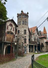 Aldeia medieval é o tour mais aleatório que você pode fazer em Buenos Aires