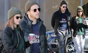 She told the capitol hill crime panel: Kate Mara And Jamie Bell Bundle Up And Brave The Cold As They Step Out To Walk Their Dogs In La Daily Mail Online