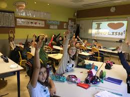 En italie pendant un temps ils ont eu le ministero del welfare. Les Rituels En Anglais Ensemble Scolaire Saint Francois Les Goelands