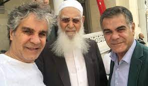 Bundan böyle hiçbir şey eskisi olmayacak diyen süleyman özışık'tan dikkat çeken öneri türkiye yazarı süleyman özışık, ailesini ekonomik olarak. Suleyman Ozisik Kimdir Nereli Kac Yasinda Hadi Ozisik In Kardesi Mi