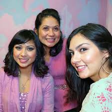 What are the best seafood restaurants for Valentine's Day in Puerto Morelos?