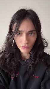 Caitlyn Kirk's Instagram, Twitter & Facebook