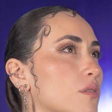 ☄️✨FIN DE LOS TIEMPOS ✨☄️ya está disponible en todas las plataformas  digitales mi primer álbum discográfico. Siento una gratitud infinita por  todas las personas que hicieron parte de este disco que duró