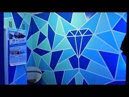 Tidak kiralah rumah teres, rumah banglo mahupun rumah flat, setiap perincian yang kita pilih akan bayangkan, untuk satu rumah saya cuma guna 5 liter cat berwarna dan selebihnya cat putih.jimat. Cara Mudah Cat Dinding Kamar Design Geometri Keren Simple Youtube Dinding Geometri Gambar Dinding