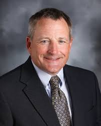 Michael Wallace, MD, has made the decision to retire from his practice at  the Mercy Employee Health Center as of November 2, 2023. His patients  received a letter informing them of his