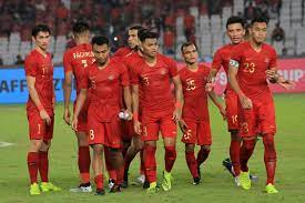 Timnas indonesia akan memulai petualangan di piala aff 2018 dalam hitungan hari. Timnas Indonesia Angkat Koper Dari Piala Aff 2018 Okezone Bola