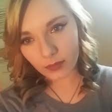 Clarissa Fowler's Instagram, Twitter & Facebook