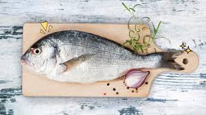 Mengenai ikan sendiri, ada dua jenis ikan yang umum kita temukan di sekitar kita. Ketahui Perbedaan Ikan Air Tawar Dan Ikan Laut Untuk Kecerdasan Anak Orami