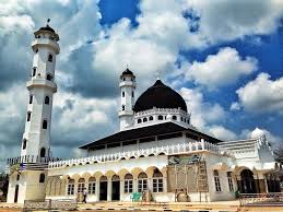 Kepelbagaian agama fungsi rumah ibadat by mth nsr. Gambar Tempat Beribadah