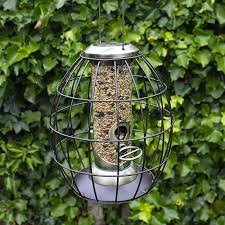 Droll yankees yankee whipper squirrel proof bird feeder. Heritage Gold Squirrel Proof Seed Feeder Bu Henry Bell Garden Wildlife Direct