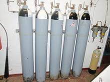 It weighs just 3.8 pounds and measures 13.5 by 8.1 by 5.6 inches. Filling Scuba Cylinders Wikiversity