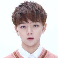 Deng Zhi's Instagram, Twitter & Facebook