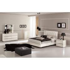 Tips In Applying Lacquer Finish Contemporary Bedroom Sets Bedroom Set Bedroom Sets