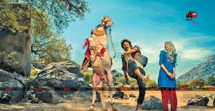 To her, gypsy and his lifestyle represent the one thing that her life lacks freedom. Gypsy Movie Images Jiiva Natasha Singh News Bugz