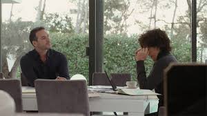 Cette installation se fait en lieu et place du théâtre. Julien En Colere Du Mensonge D Elisabeth En Couple Avec Cabestan Mo Chez Le Psy Un Si Grand Soleil 26 03 2019 Un Si Grand Soleil Nouveautes Tele Com