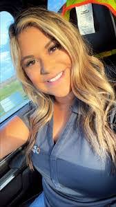 Leah Tye's Instagram, Twitter & Facebook