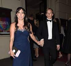 Official facebook page of beth tweddle twitter.com/bethtweddlenews instagram.com/bethtweddlenews1. Olympic Gymnast And Dancing On Ice Winner Beth Tweddle Gets Engaged