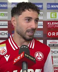 Der Austria wird beim 2:2 auswärts gegen den GAK beim Spielstand von 1:1  ein Handelfmeter aberkannt