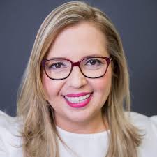 Gina Sears's Instagram, Twitter & Facebook