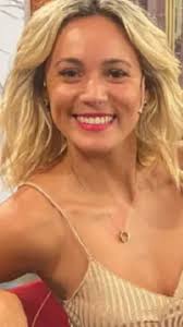 Río Cuarto: pintó un mural de Maradona en la casa de sus padres y contó  anécdotas del “Diez”