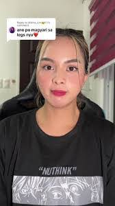 Erika Pollock's Instagram, Twitter & Facebook